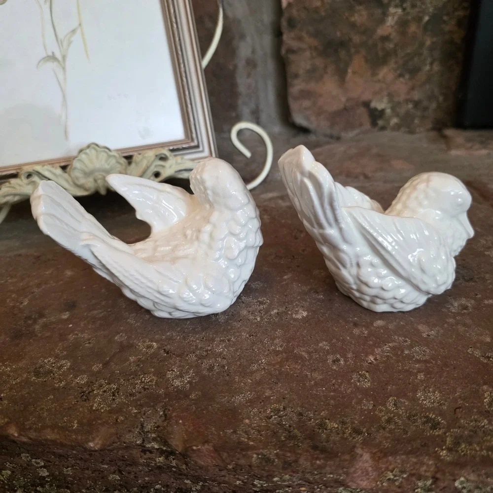 Vintage White Ceramic Dove Love Bird Figurines Glossy Set of 2 cottagecore